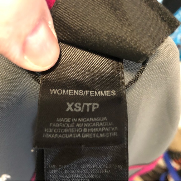 The North Face ladies coat size xs - Picture 6 of 6